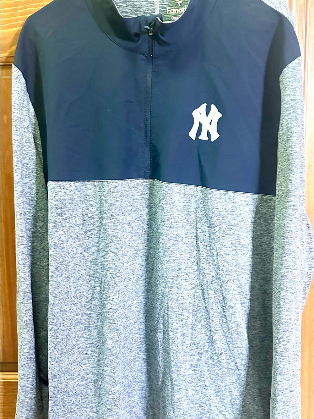 Fanatics Men’s Navy and Gray New York Yankees Half-Zip Pullover